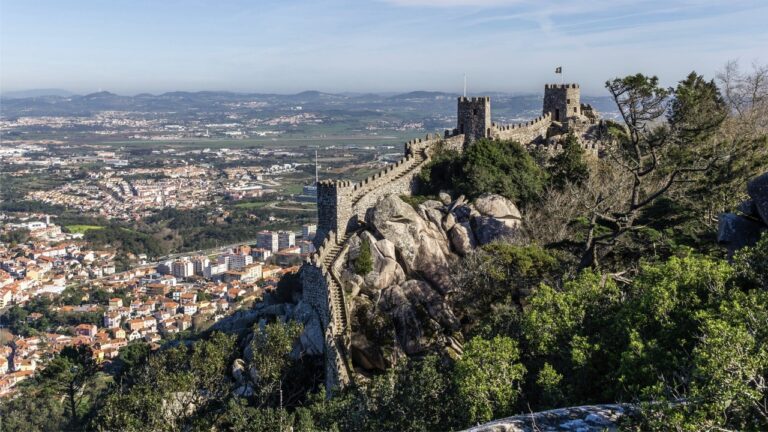 Mouros Castle - One Day Tour Sintra