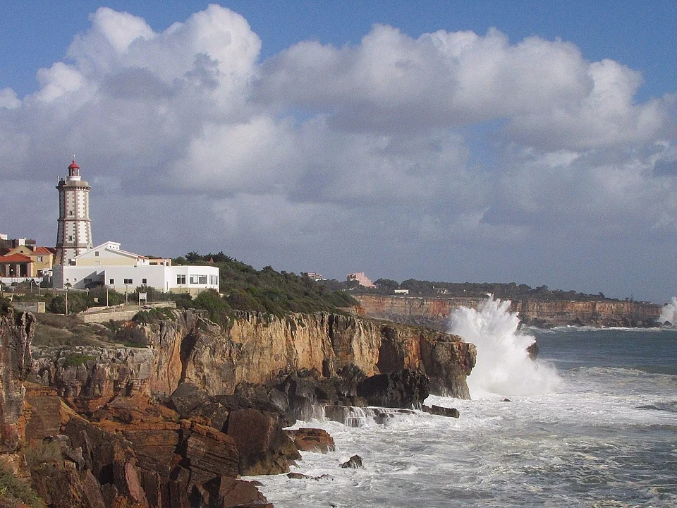 Farol da Guia and Costa da Guia Climbing Area