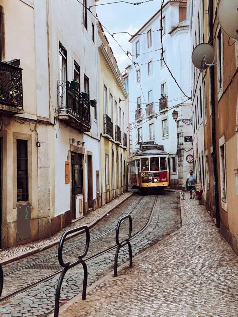 Lisbon-tram Alfama