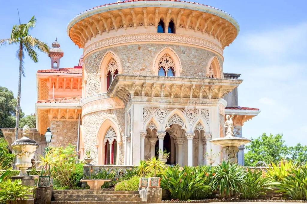 Monserrate Palace is the result of a deliberate architectural brief