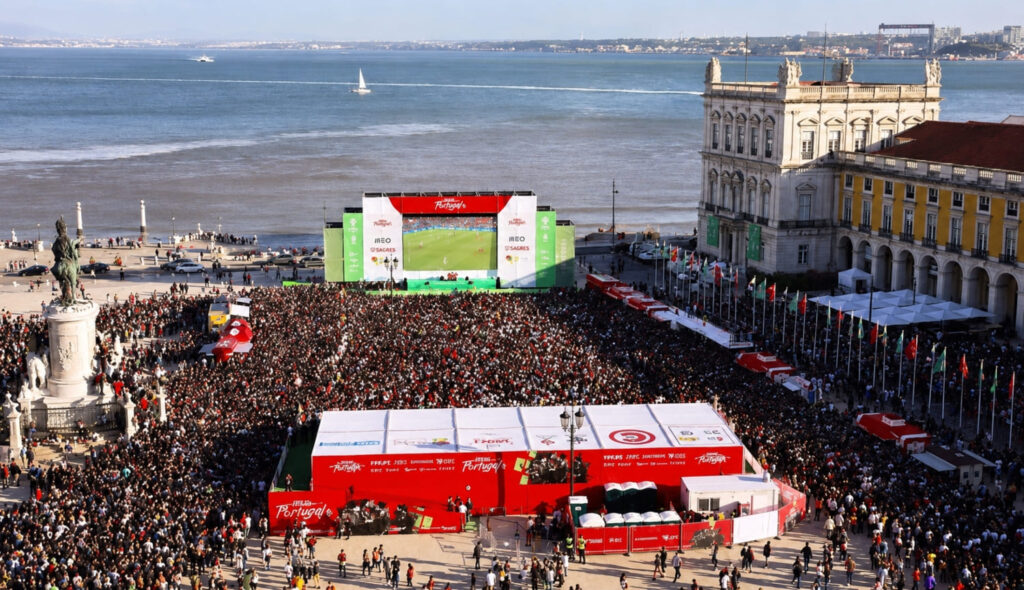 Fanzone Praca do Comercio